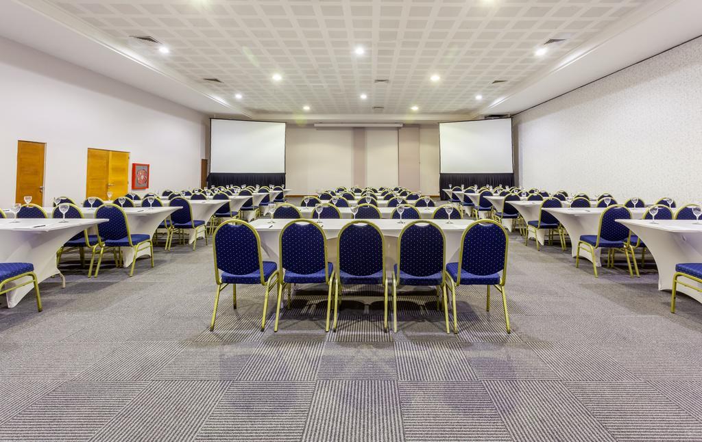 Mds Hotel Concepción Esterno foto A conference room