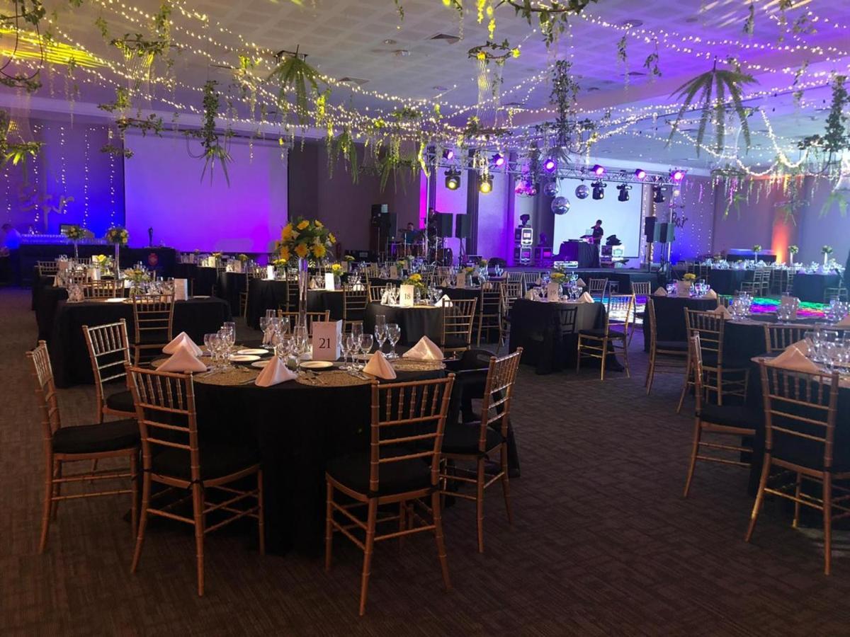 Mds Hotel Concepción Esterno foto The Great Hall at the Guildhall